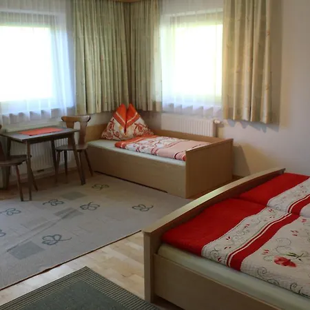 Nyaraló Ferienhaus Emberger *