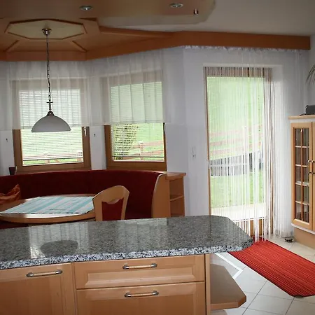 Nyaraló Ferienhaus Emberger *